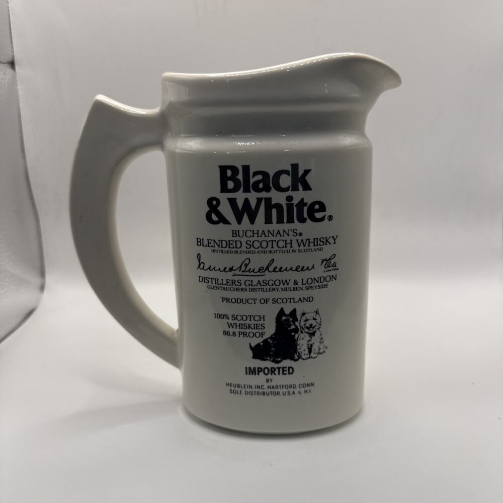 Black and White Buchanan’s Blended Scotch Whisky Water Pitcher Pub Jug Scotties